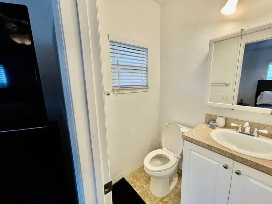 Cozy Modest Home Near Universal Studios/Volcanobay Orlando Exterior foto